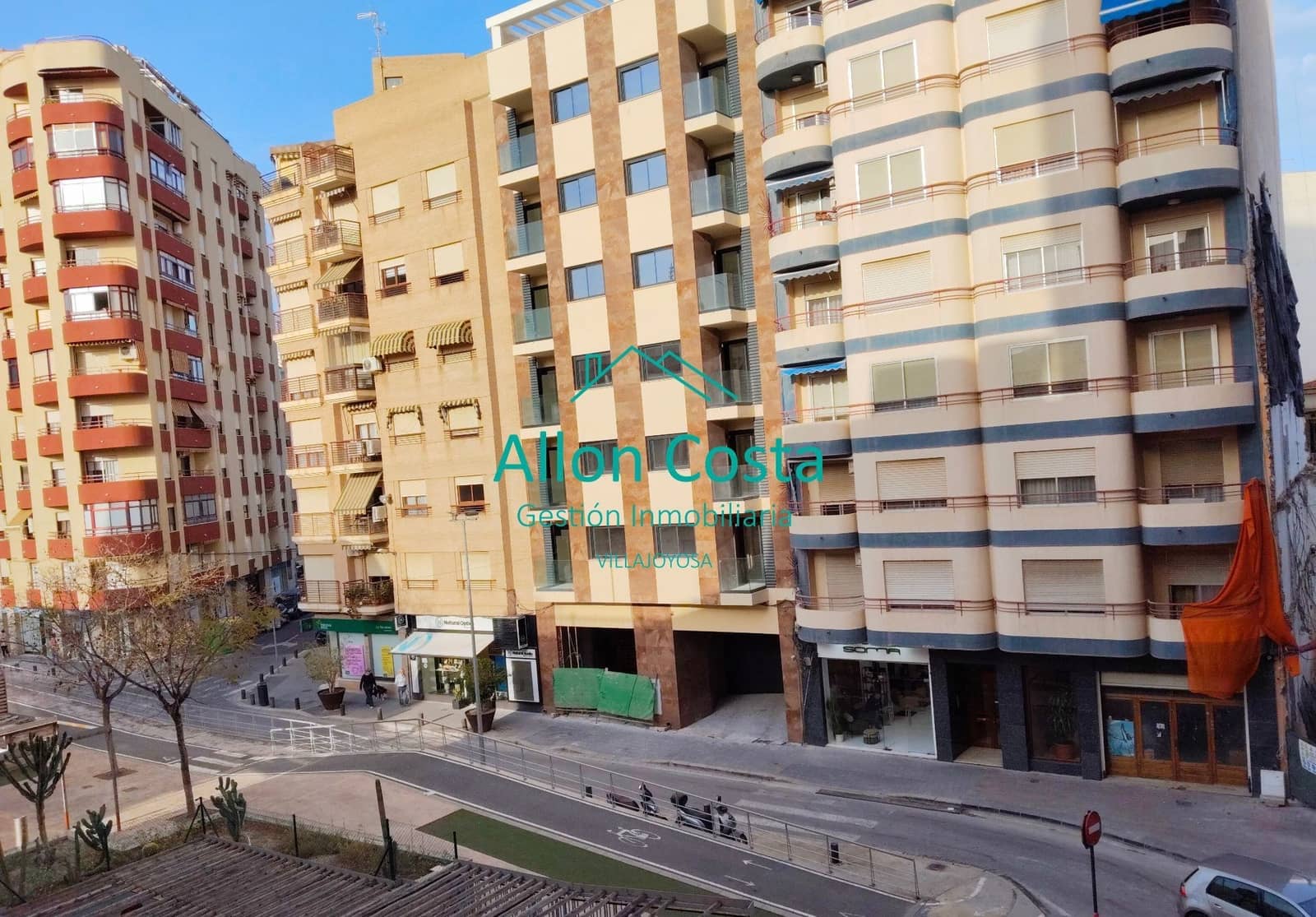 3 bedroom Flat for sale in La Villajoyosa / Vila Joiosa - € 178,000 (Ref: 9918693)