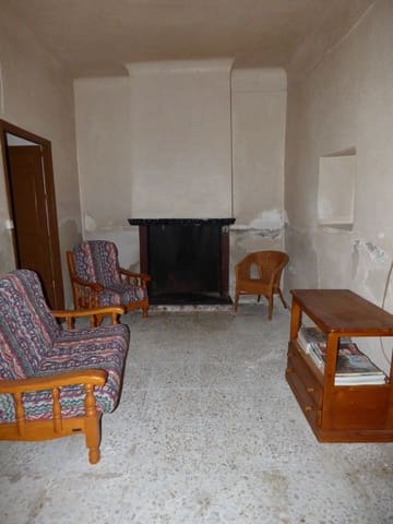 7 sovrum Semi-fristående Villa till salu i Relleu - 120 000 € (Ref: 9918700)