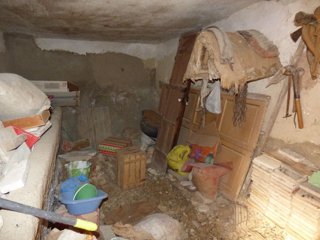 7 sovrum Semi-fristående Villa till salu i Relleu - 120 000 € (Ref: 9918700)