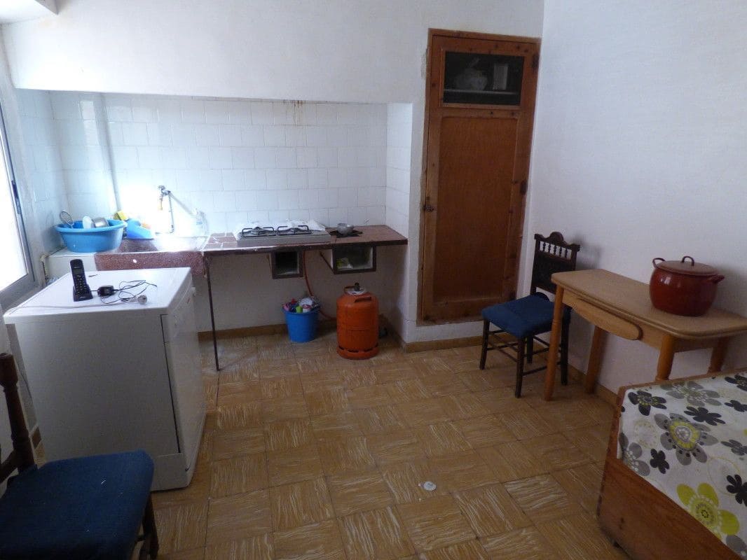 7 sovrum Semi-fristående Villa till salu i Relleu - 120 000 € (Ref: 9918700)