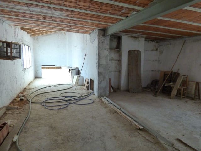 4 chambre Villa/Maison Semi-Mitoyenne à vendre à Relleu - 149 000 € (Ref: 9918701)