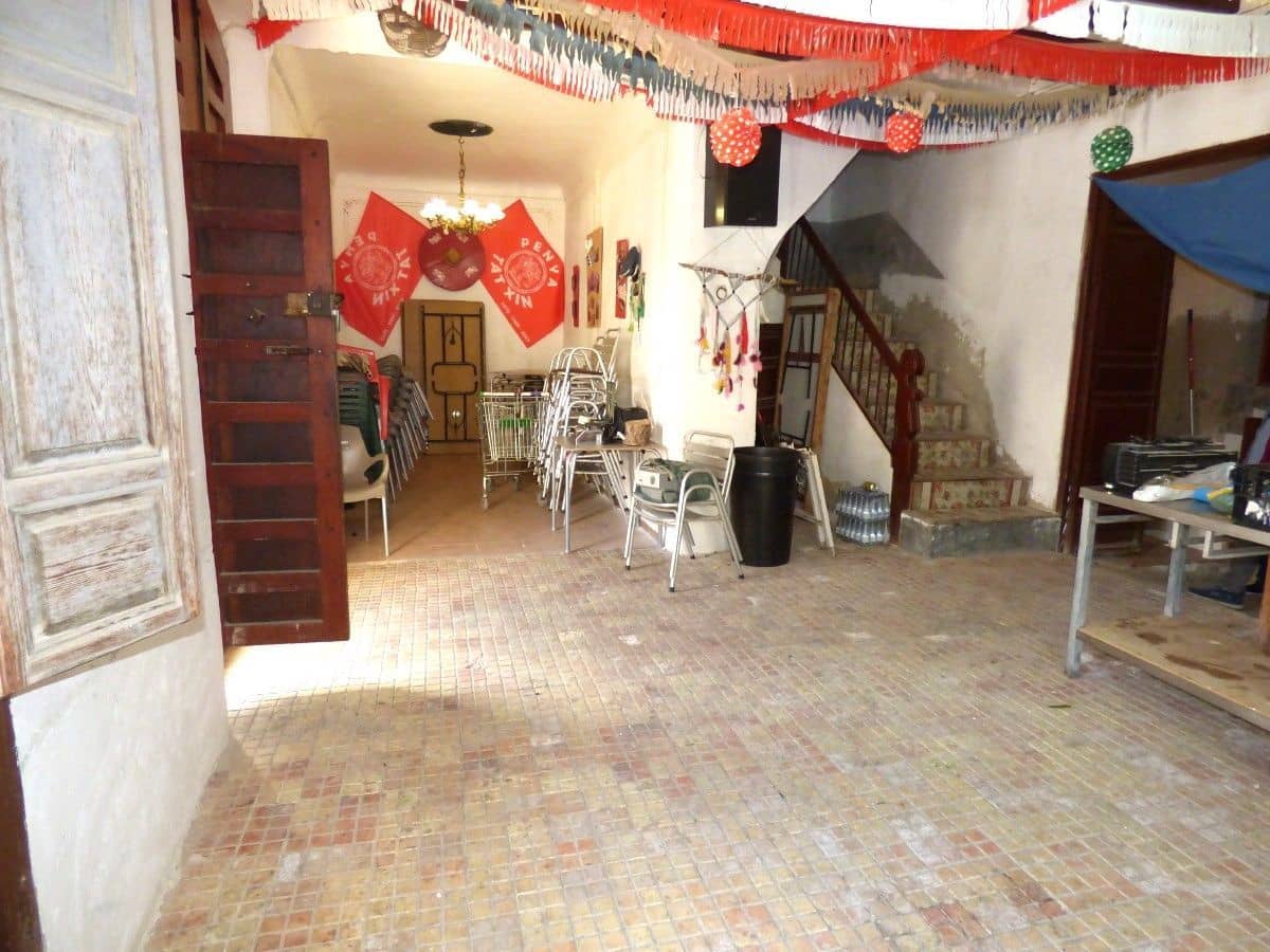 4 chambre Villa/Maison Semi-Mitoyenne à vendre à Relleu - 149 000 € (Ref: 9918701)