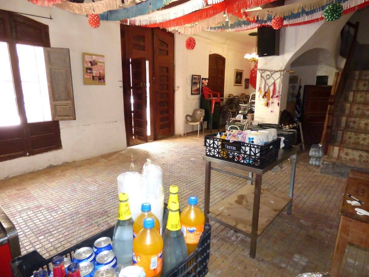 4 chambre Villa/Maison Semi-Mitoyenne à vendre à Relleu - 149 000 € (Ref: 9918701)