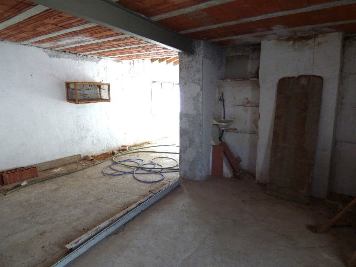 4 chambre Villa/Maison Semi-Mitoyenne à vendre à Relleu - 149 000 € (Ref: 9918701)
