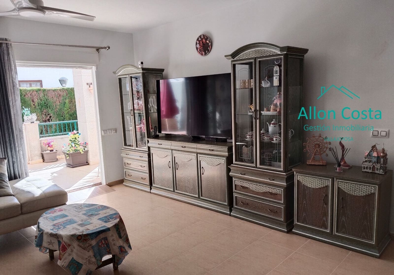 2 bedroom Flat for sale in Altea with pool garage - € 360,000 (Ref: 9918703)