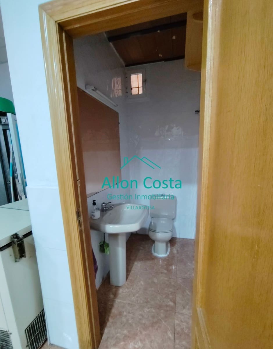 Comercial para venda em La Villajoyosa / Vila Joiosa - 199 000 € (Ref: 9918707)