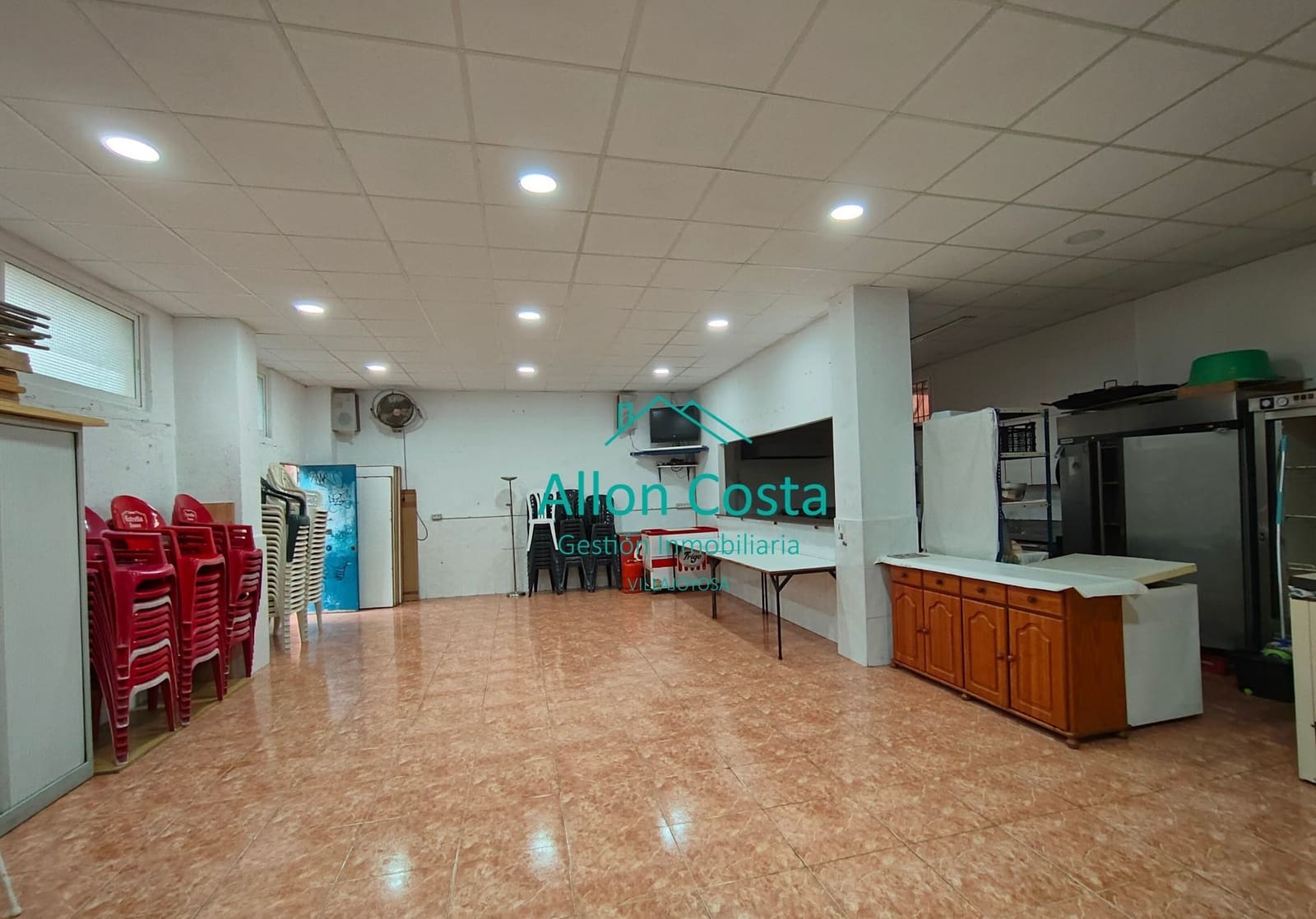 Comercial para venda em La Villajoyosa / Vila Joiosa - 199 000 € (Ref: 9918707)