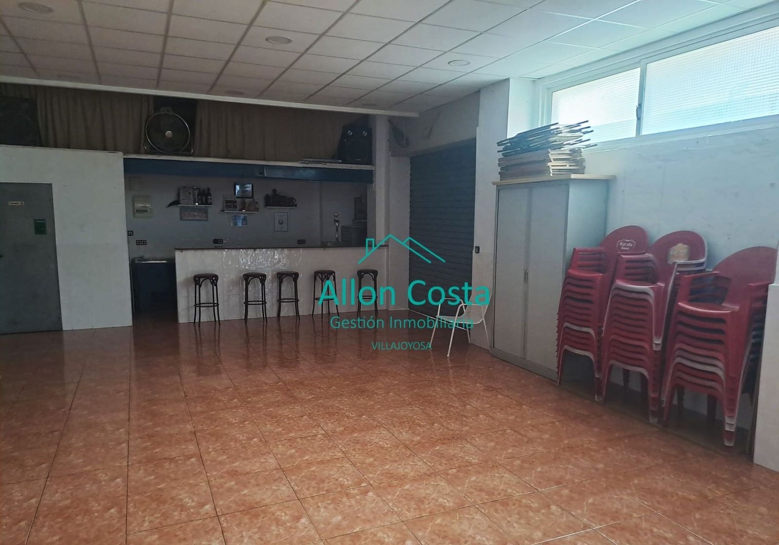 Comercial para venda em La Villajoyosa / Vila Joiosa - 199 000 € (Ref: 9918707)