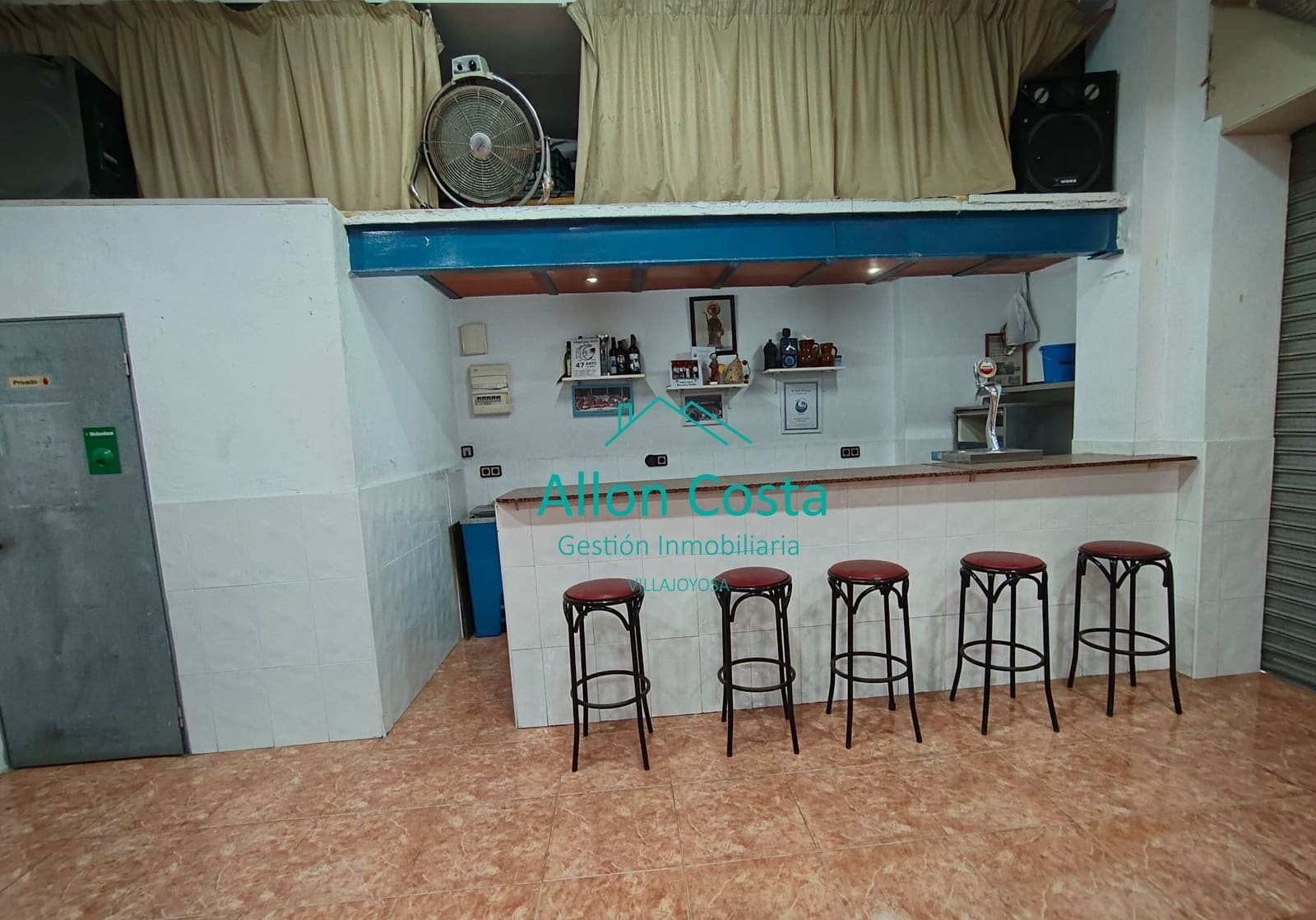 Comercial para venda em La Villajoyosa / Vila Joiosa - 199 000 € (Ref: 9918707)