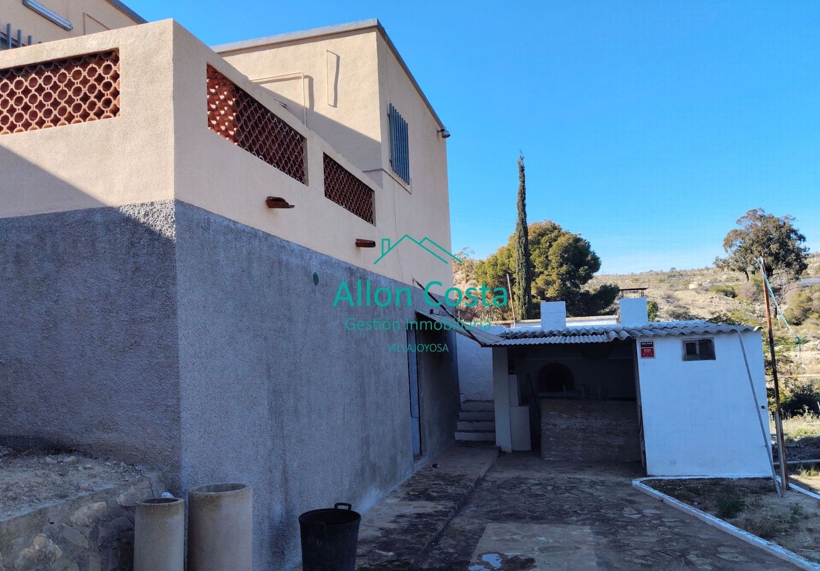 4 bedroom Finca/Country House for sale in La Villajoyosa / Vila Joiosa with pool - € 252,000 (Ref: 9918708)