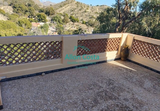 4 bedroom Finca/Country House for sale in La Villajoyosa / Vila Joiosa with pool - € 252,000 (Ref: 9918708)