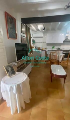 1 bedroom Semi-detached Villa for sale in La Villajoyosa / Vila Joiosa - € 150,000 (Ref: 9918710)