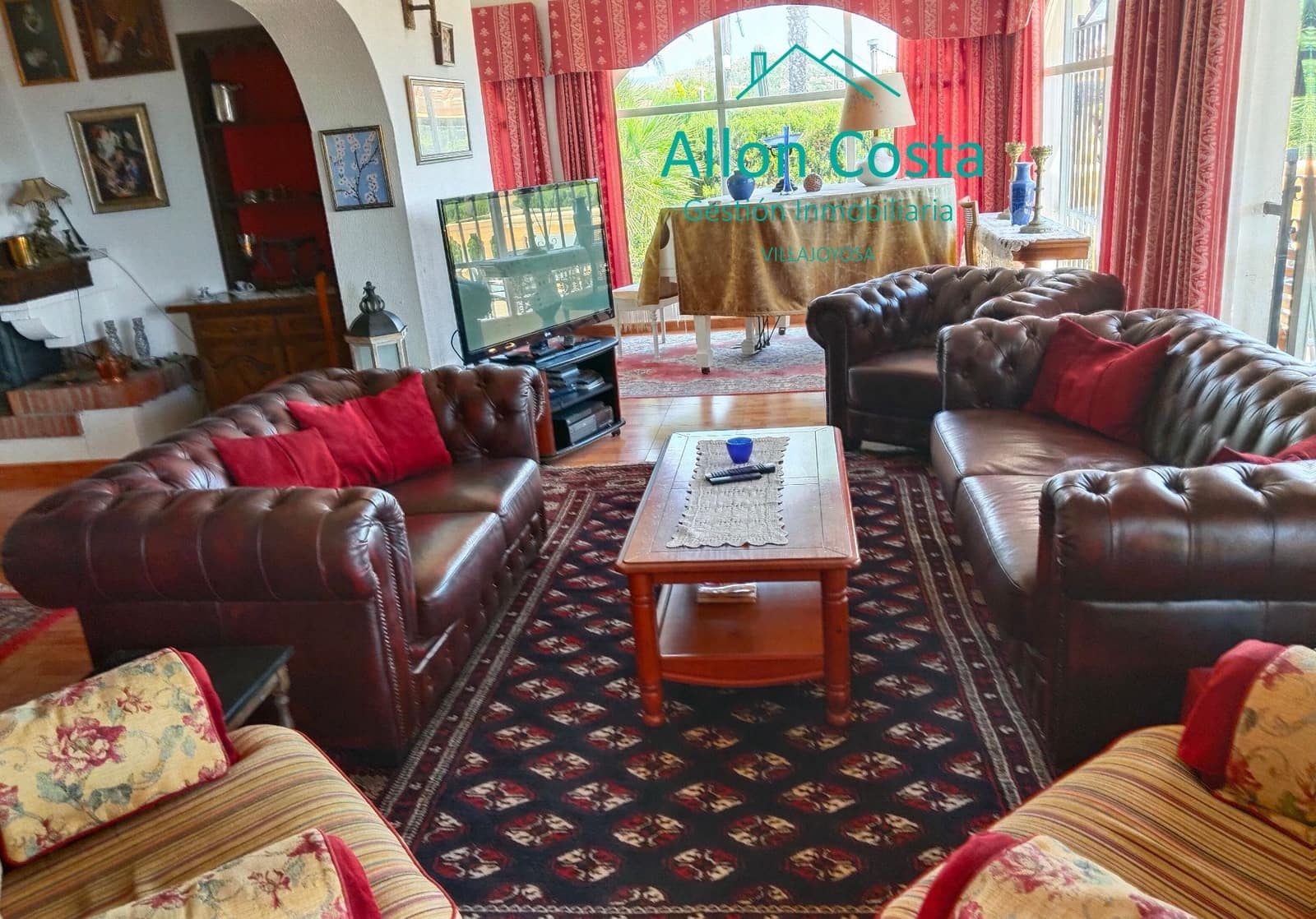8 bedroom Villa for sale in La Nucia with pool garage - € 621,000 (Ref: 9918711)