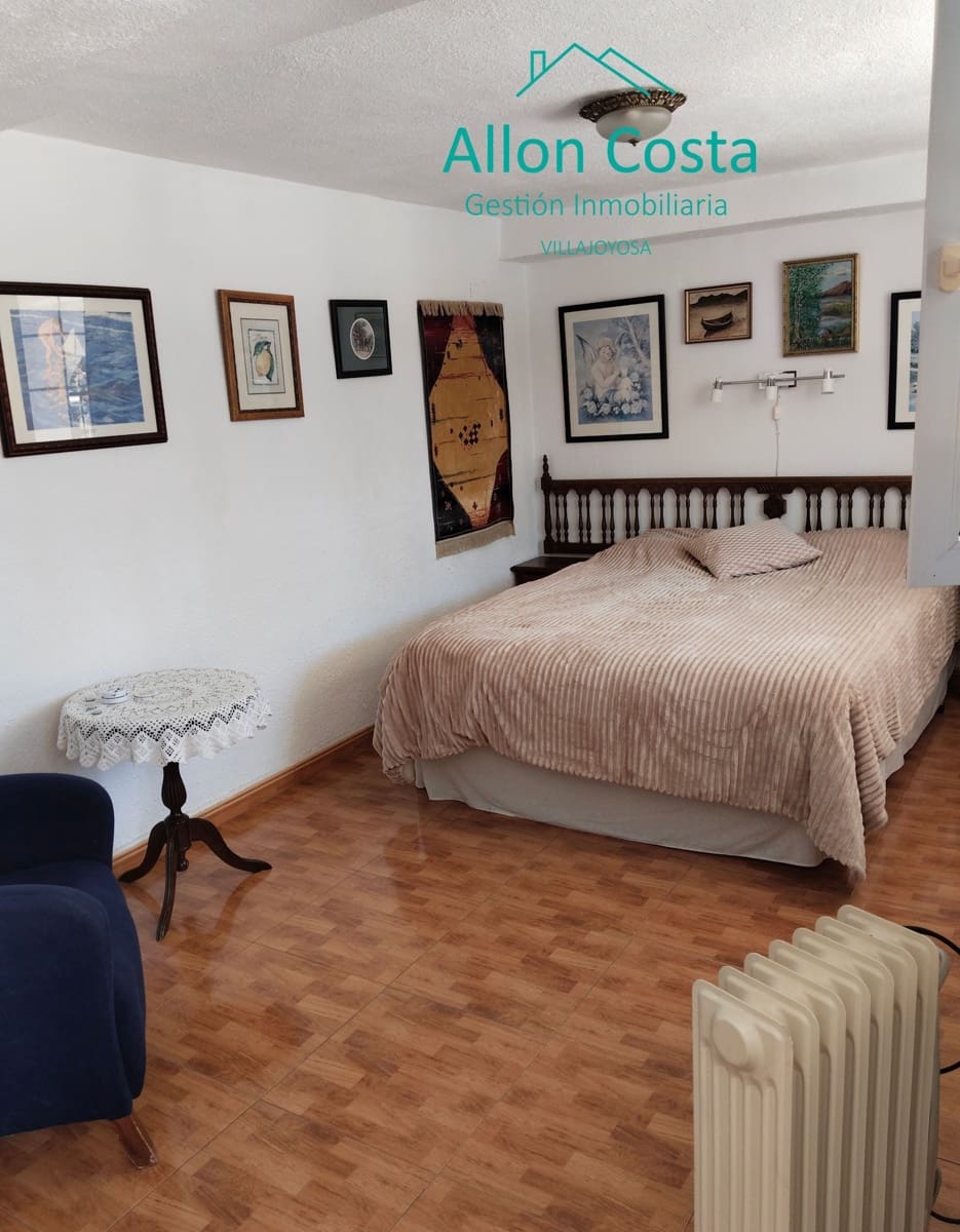 8 bedroom Villa for sale in La Nucia with pool garage - € 621,000 (Ref: 9918711)