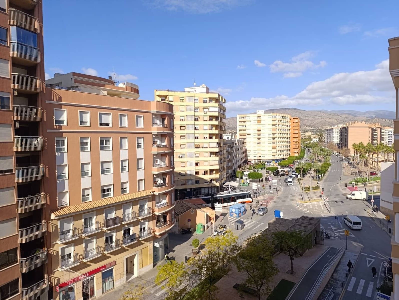 4 bedroom Flat for sale in La Villajoyosa / Vila Joiosa - € 259,000 (Ref: 9918713)