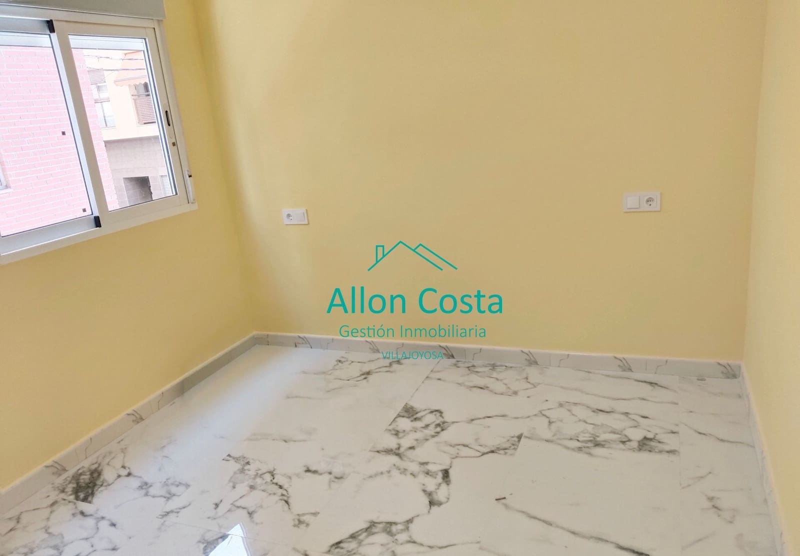 3 soveværelse Lejlighed til salg i La Villajoyosa / Vila Joiosa - € 185.000 (Ref: 9918714)