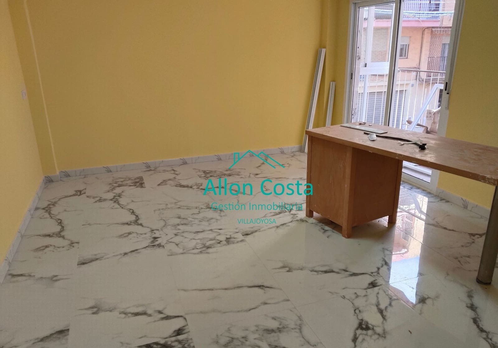 3 soveværelse Lejlighed til salg i La Villajoyosa / Vila Joiosa - € 185.000 (Ref: 9918714)