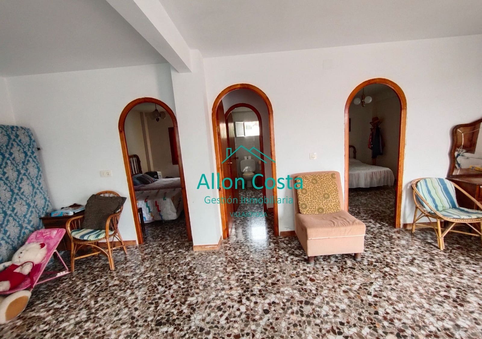 4 quarto Moradia Geminada para venda em El Campello - 285 000 € (Ref: 9918715)