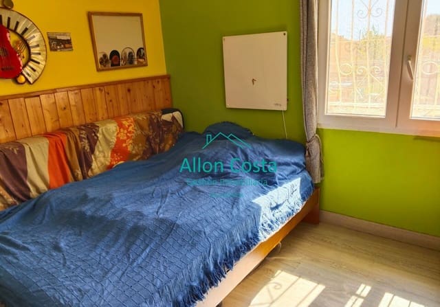 Chalet de 7 habitaciones en La Villajoyosa / Vila Joiosa en venta con piscina garaje - 470.000 € (Ref: 9918717)