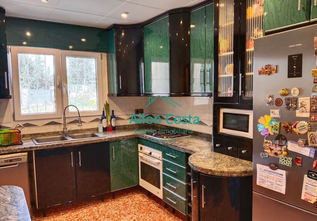 7 sypialnia Willa na sprzedaż w La Villajoyosa / Vila Joiosa z basenem garażem - 459 000 € (Ref: 9918717)