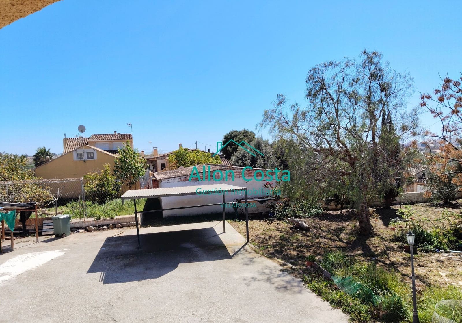 Chalet de 7 habitaciones en La Villajoyosa / Vila Joiosa en venta con piscina garaje - 470.000 € (Ref: 9918717)