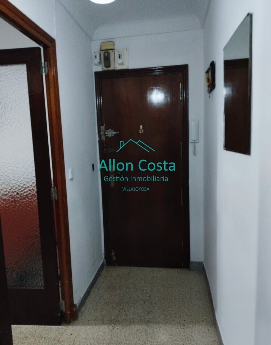 3 bedroom Flat for sale in La Villajoyosa / Vila Joiosa - € 165,000 (Ref: 9918723)