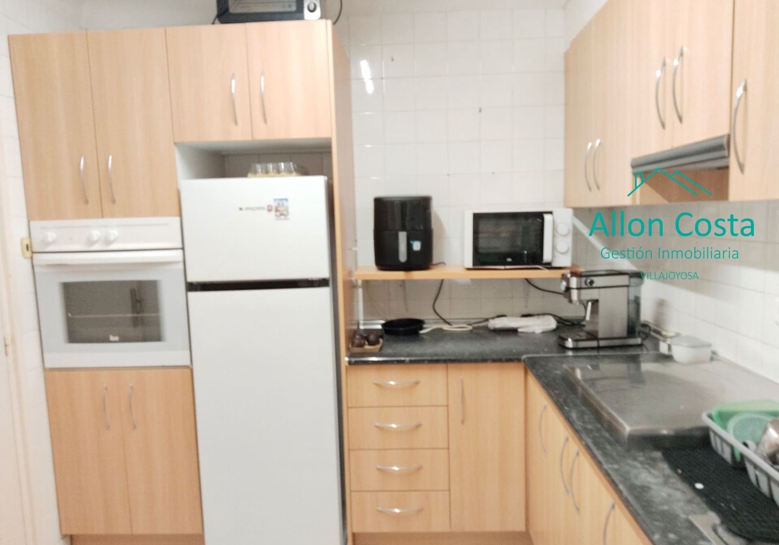 3 bedroom Flat for sale in La Villajoyosa / Vila Joiosa - € 165,000 (Ref: 9918723)