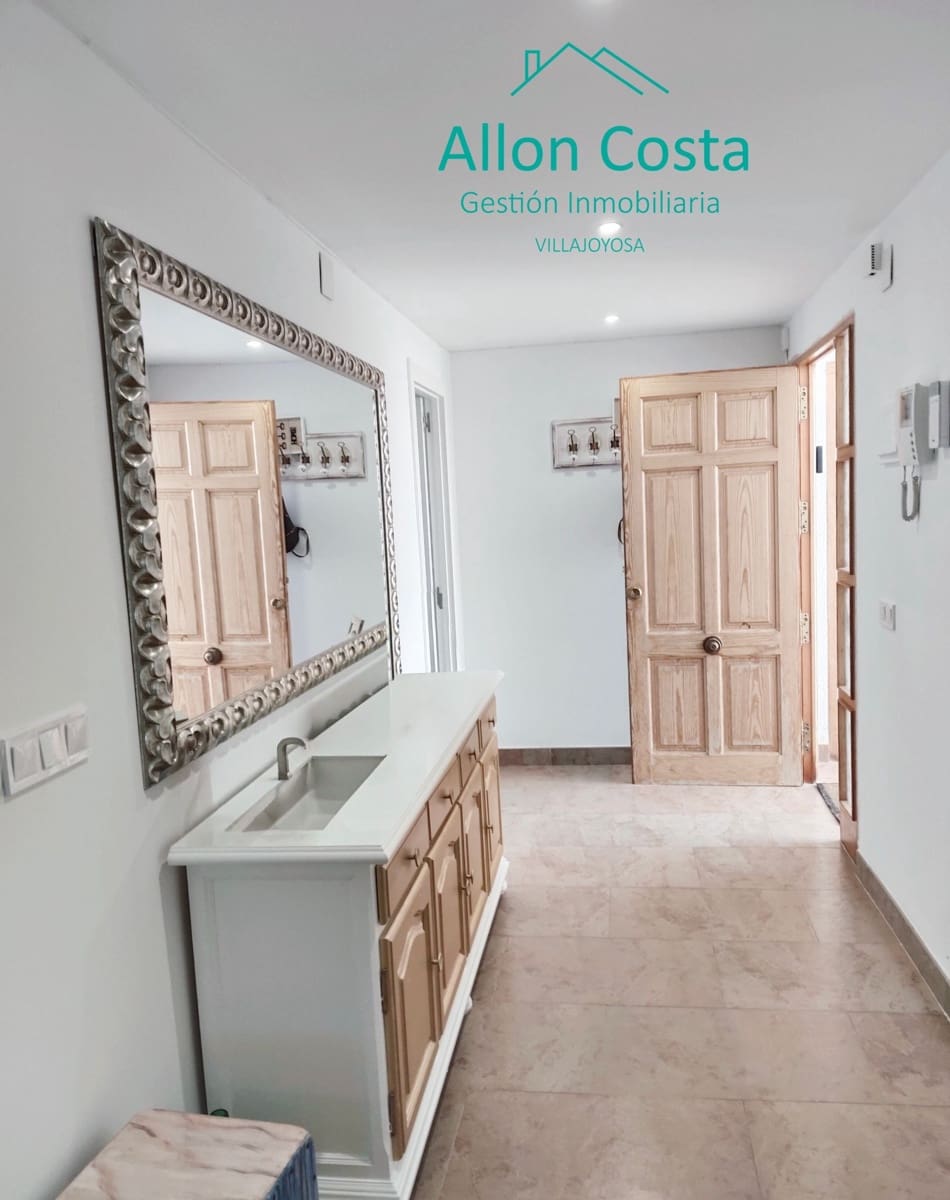 5 Zimmer Villa zu verkaufen in La Villajoyosa / Vila Joiosa mit Pool Garage - 390.000 € (Ref: 9918725)