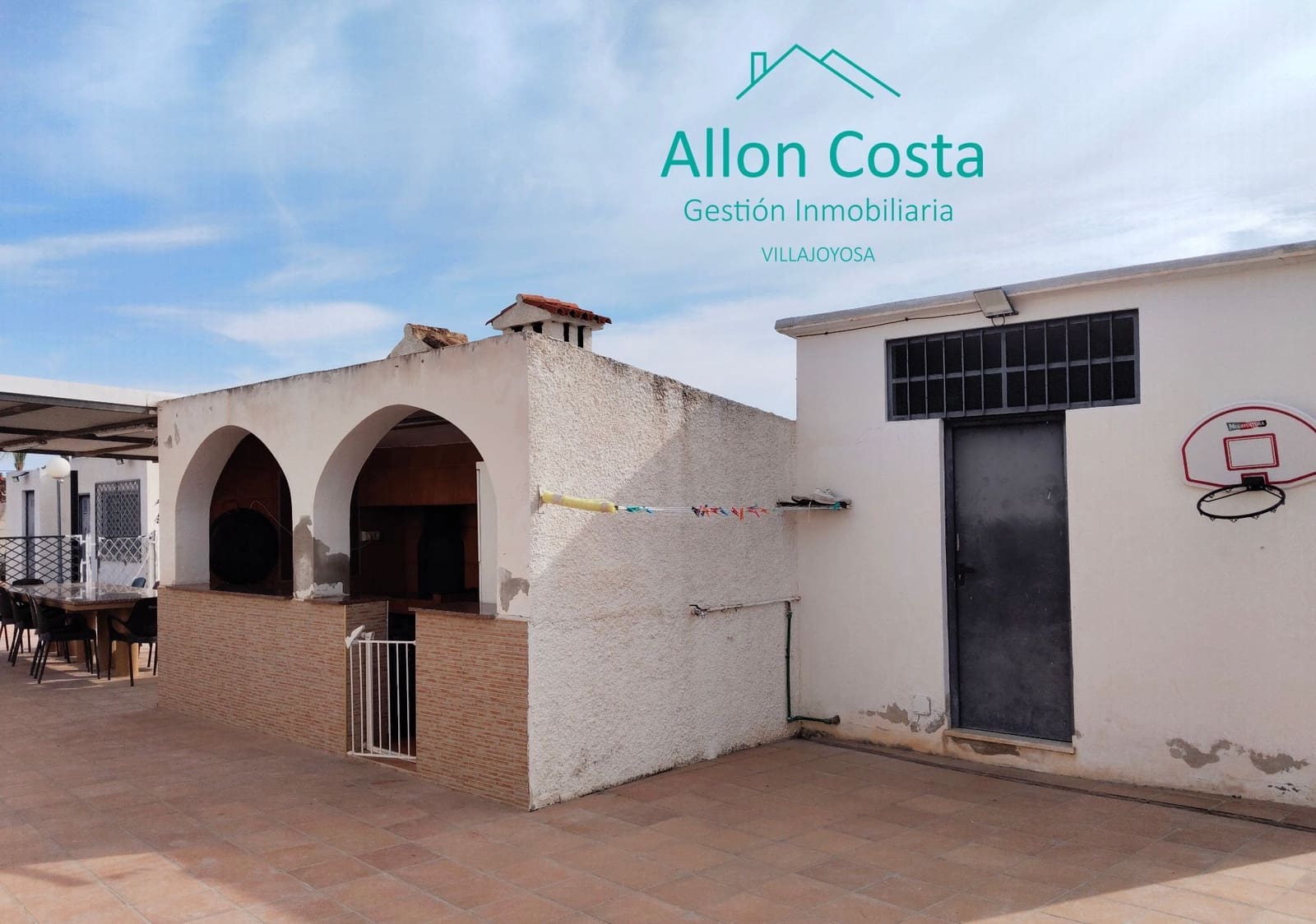 5 Zimmer Villa zu verkaufen in La Villajoyosa / Vila Joiosa mit Pool Garage - 390.000 € (Ref: 9918725)