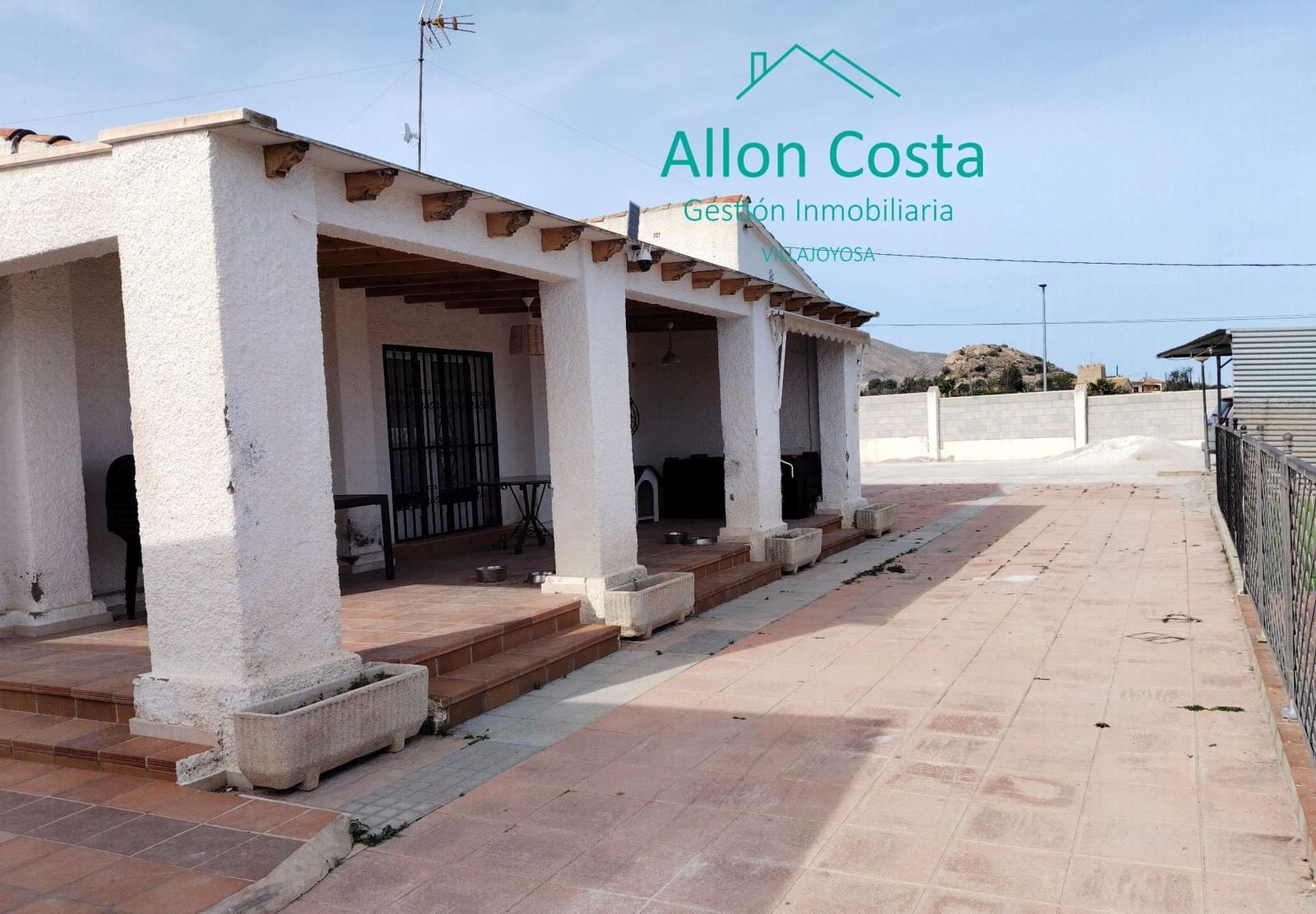 5 Zimmer Villa zu verkaufen in La Villajoyosa / Vila Joiosa mit Pool Garage - 390.000 € (Ref: 9918725)