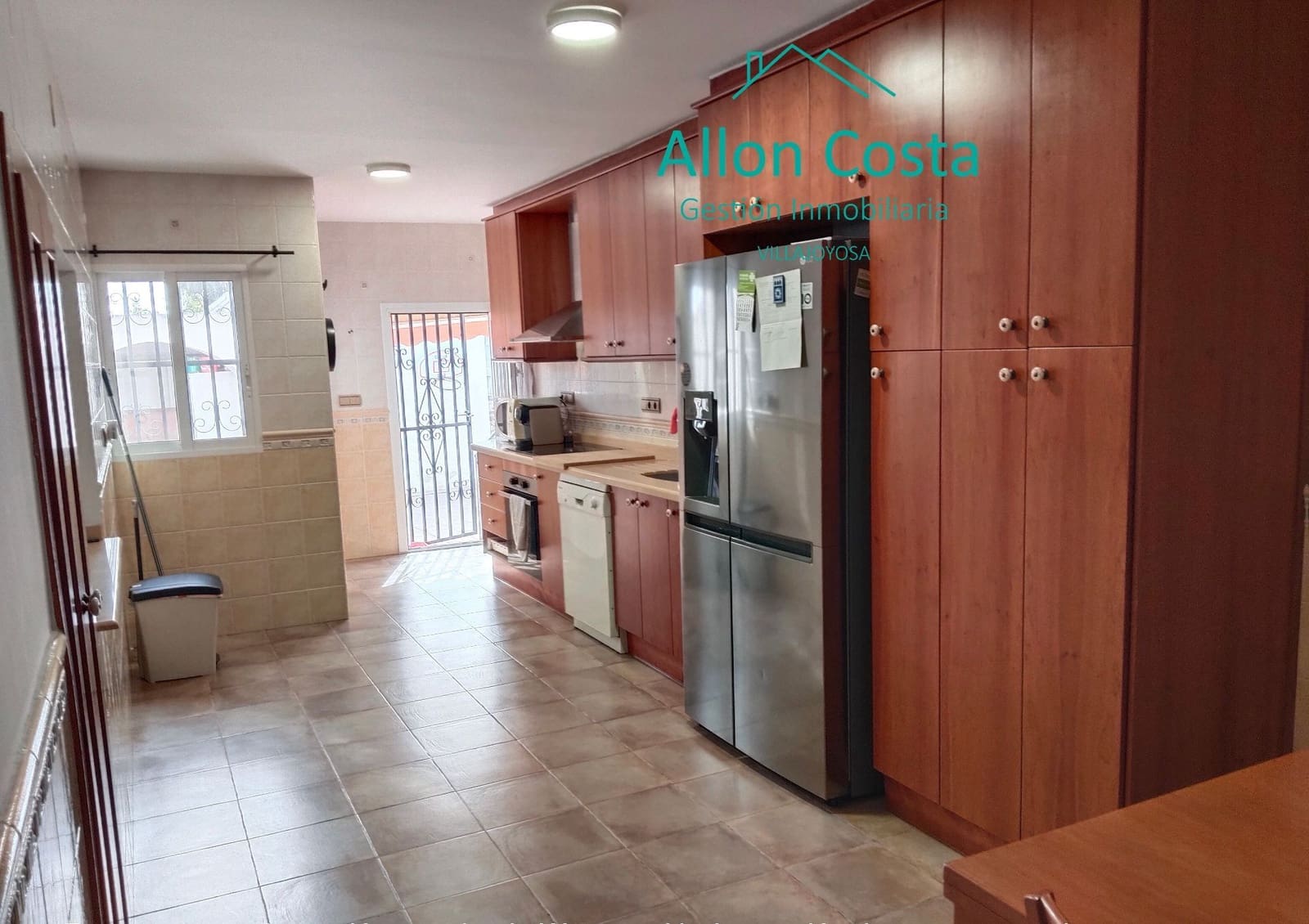 5 Zimmer Villa zu verkaufen in La Villajoyosa / Vila Joiosa mit Pool Garage - 390.000 € (Ref: 9918725)
