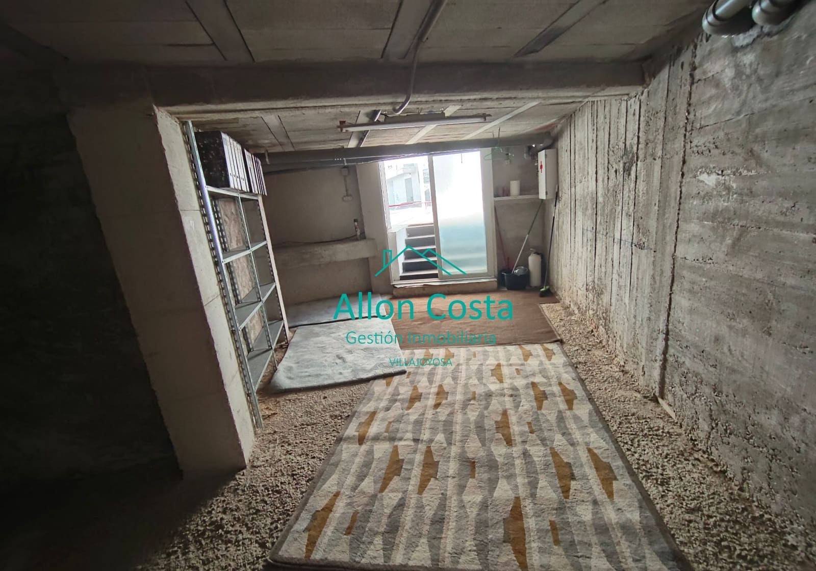 Comercial para venda em La Villajoyosa / Vila Joiosa - 200 000 € (Ref: 9918727)