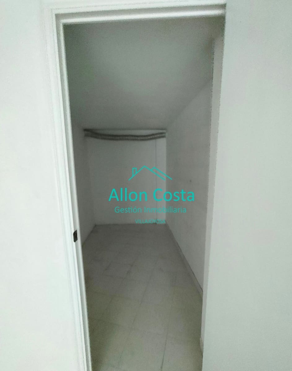 Comercial para venda em La Villajoyosa / Vila Joiosa - 200 000 € (Ref: 9918727)