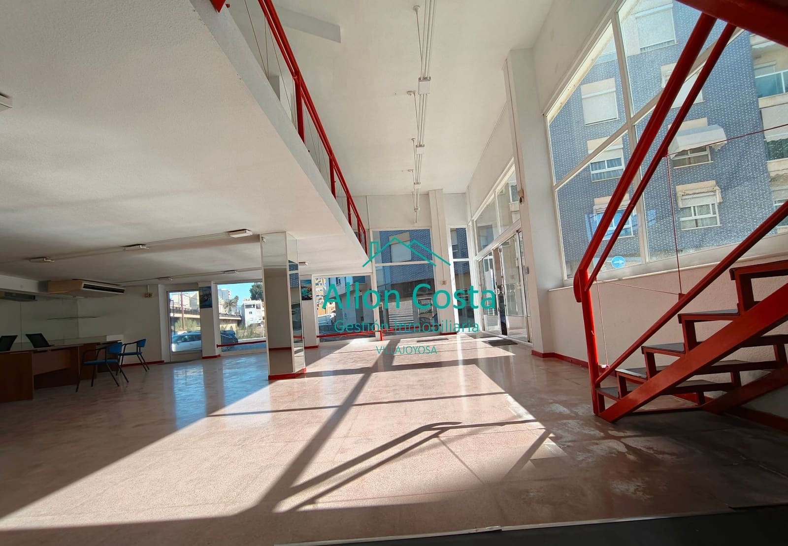 Comercial para venda em La Villajoyosa / Vila Joiosa - 200 000 € (Ref: 9918727)
