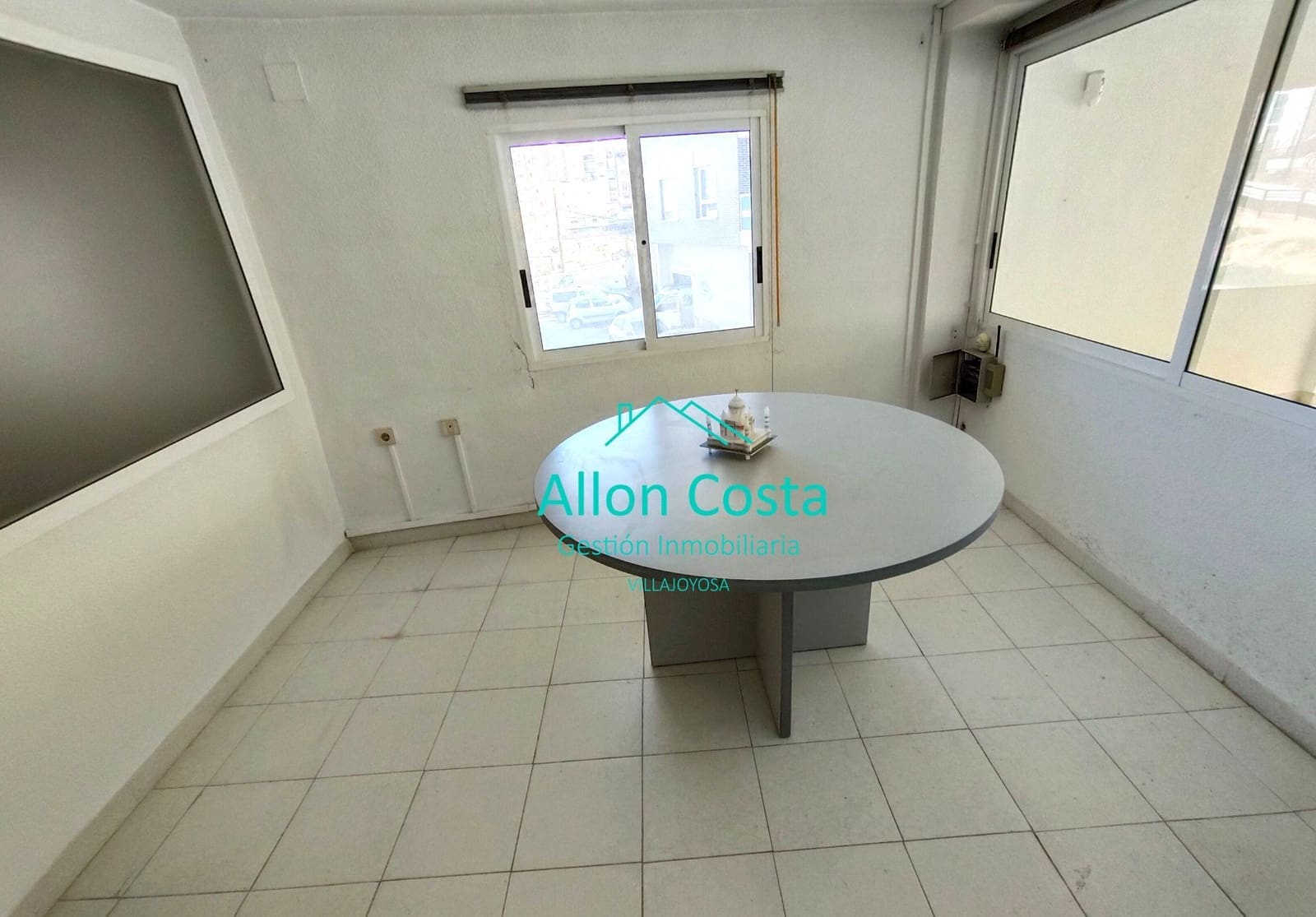 Comercial para venda em La Villajoyosa / Vila Joiosa - 200 000 € (Ref: 9918727)