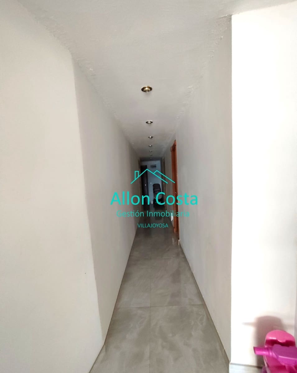 3 bedroom Flat for sale in La Villajoyosa / Vila Joiosa - € 260,000 (Ref: 9918728)