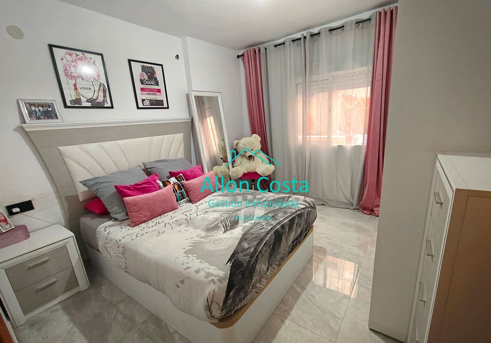 3 bedroom Flat for sale in La Villajoyosa / Vila Joiosa - € 260,000 (Ref: 9918728)