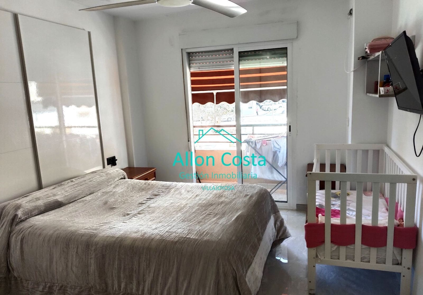 3 bedroom Flat for sale in La Villajoyosa / Vila Joiosa - € 260,000 (Ref: 9918728)