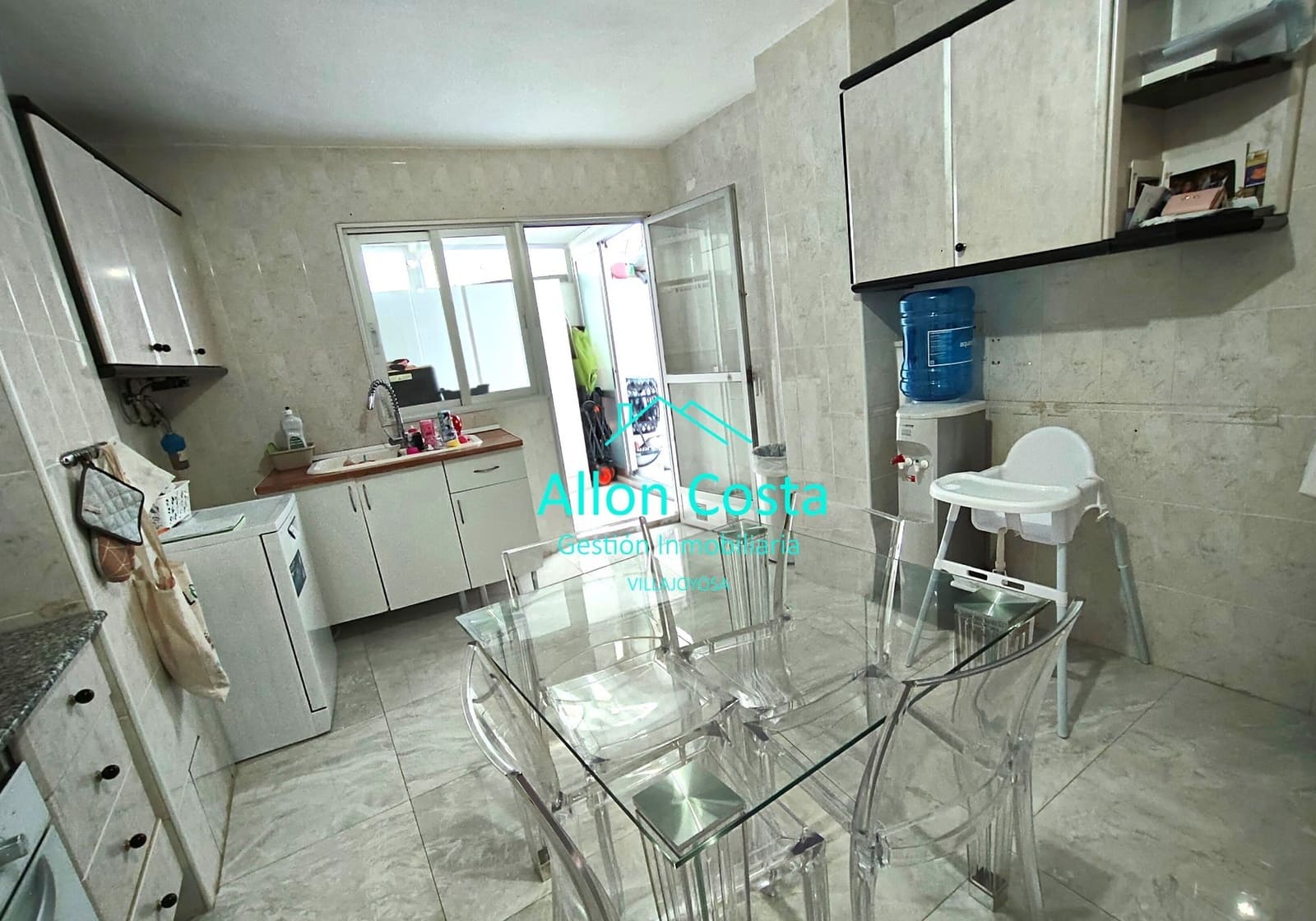 3 bedroom Flat for sale in La Villajoyosa / Vila Joiosa - € 260,000 (Ref: 9918728)