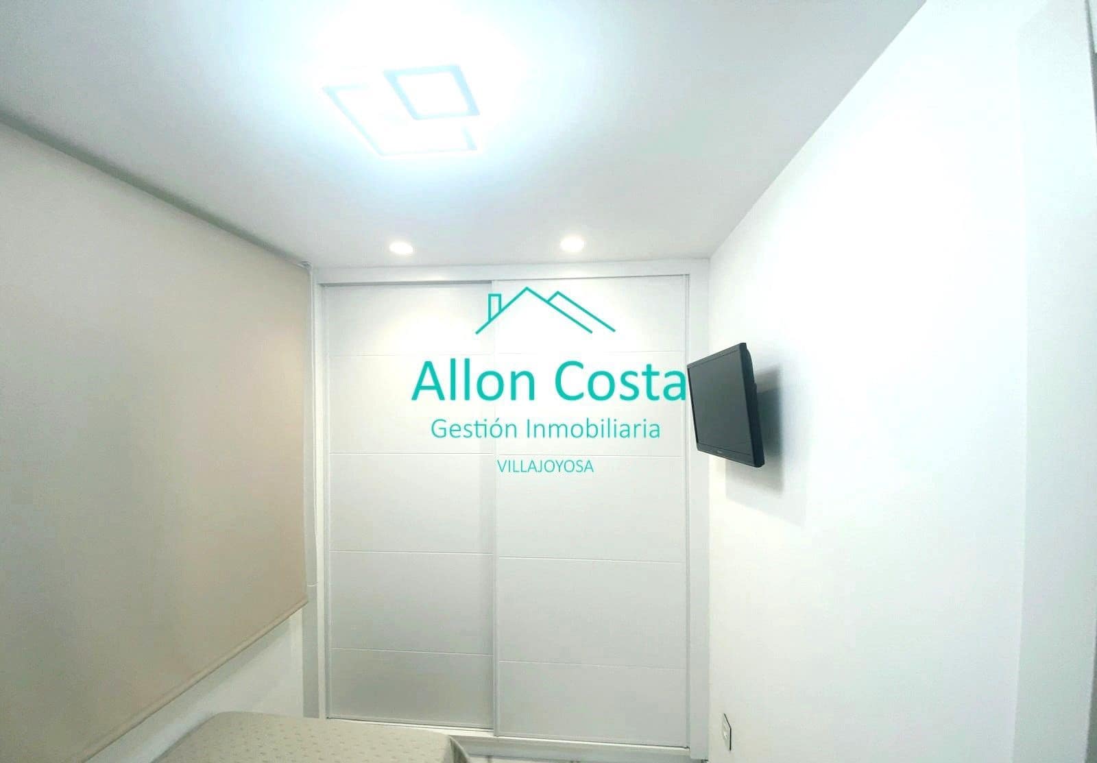 2 bedroom Flat for sale in La Villajoyosa / Vila Joiosa - € 169,500 (Ref: 9930331)