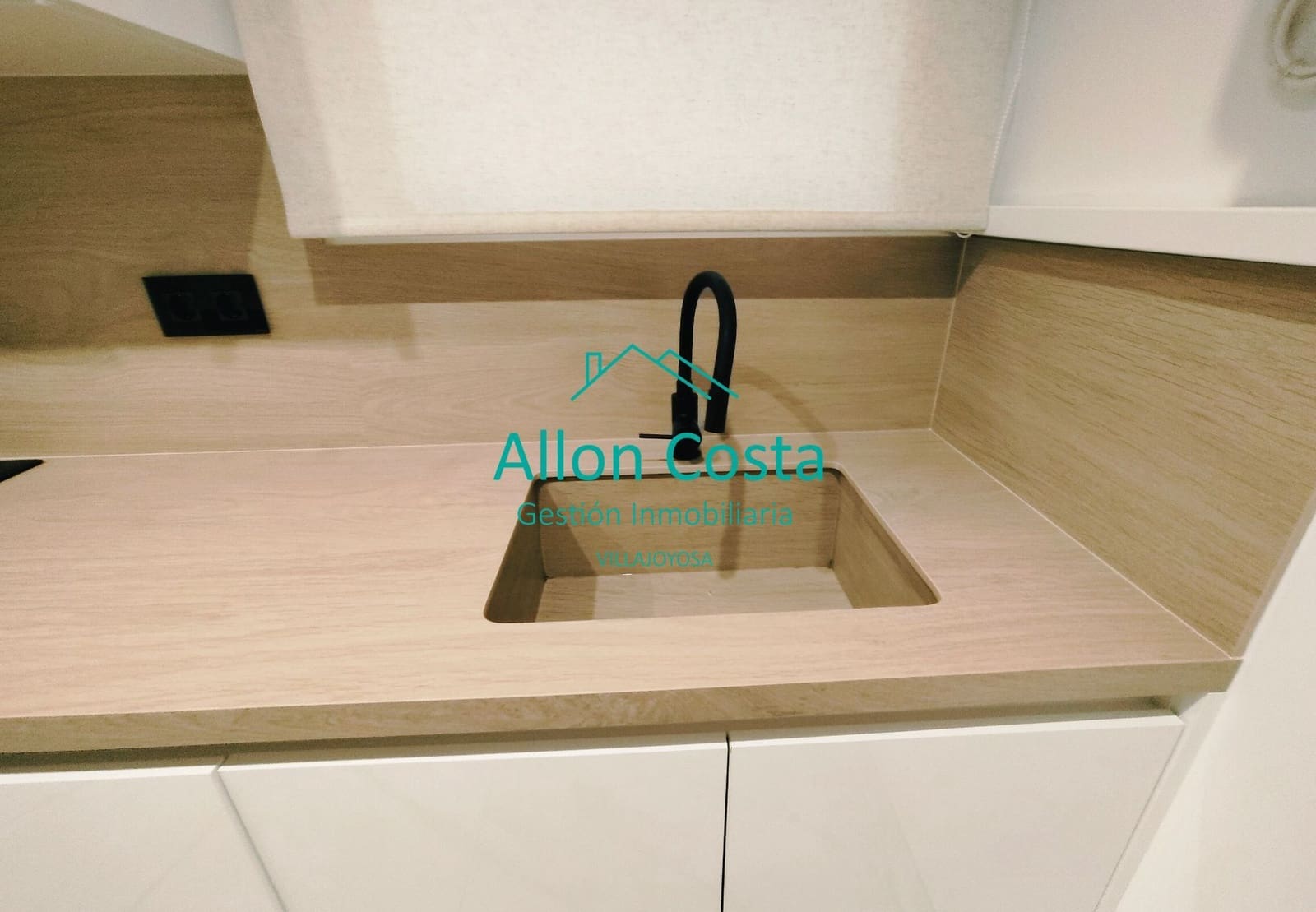 2 bedroom Flat for sale in La Villajoyosa / Vila Joiosa - € 169,500 (Ref: 9930331)