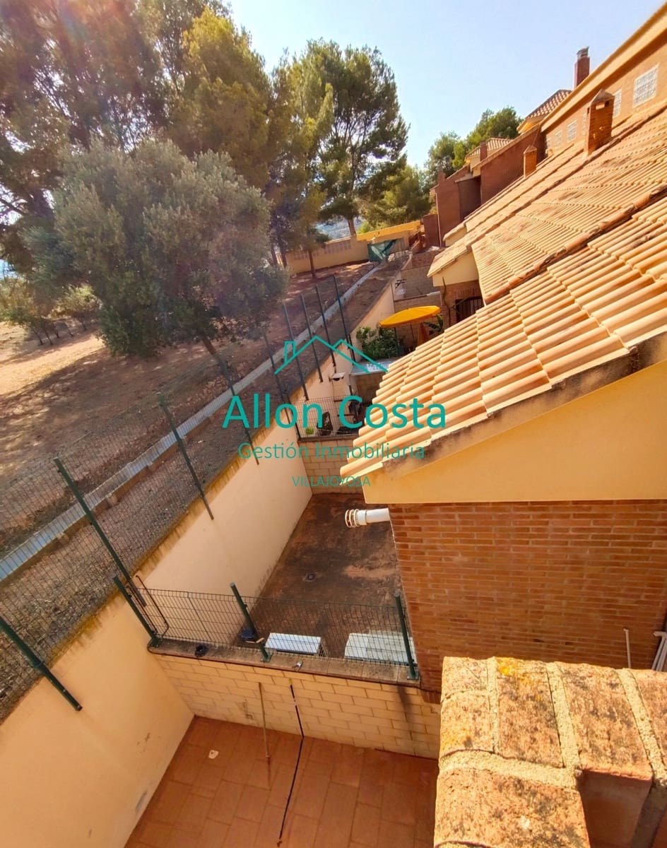 3 soveværelse Bungalow til salg i La Nucia med swimmingpool garage - € 310.000 (Ref: 9930332)