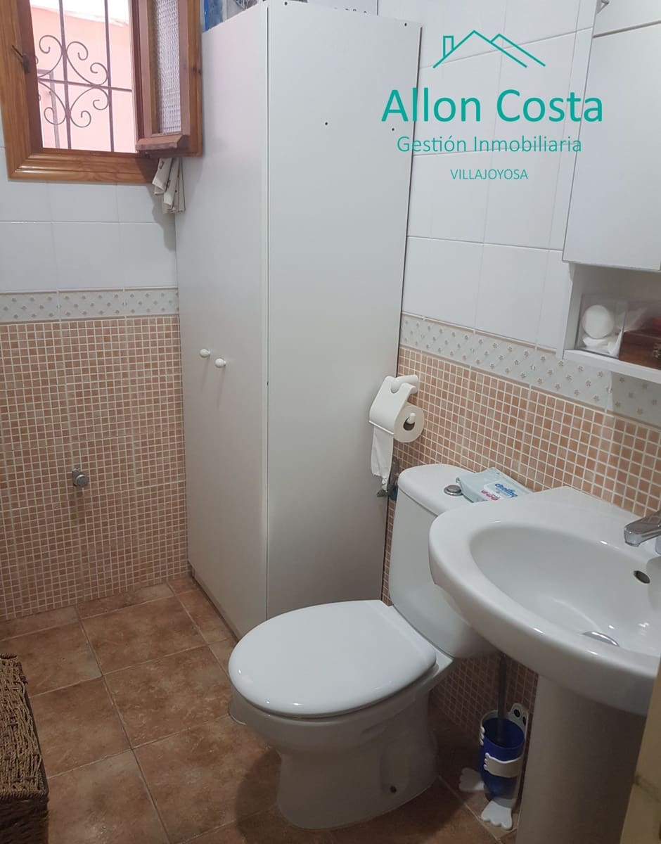 5 bedroom Bungalow for sale in La Villajoyosa / Vila Joiosa with garage - € 345,000 (Ref: 9964914)