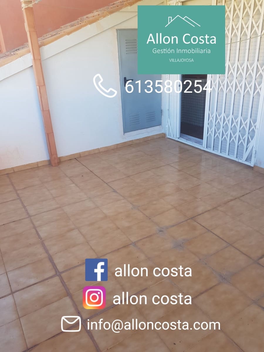 5 bedroom Bungalow for sale in La Villajoyosa / Vila Joiosa with garage - € 345,000 (Ref: 9964914)