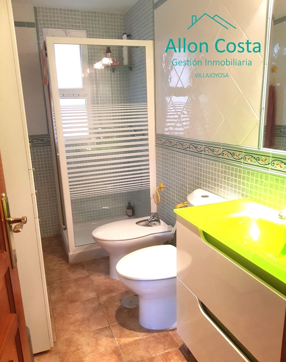 5 bedroom Bungalow for sale in La Villajoyosa / Vila Joiosa with garage - € 345,000 (Ref: 9964914)