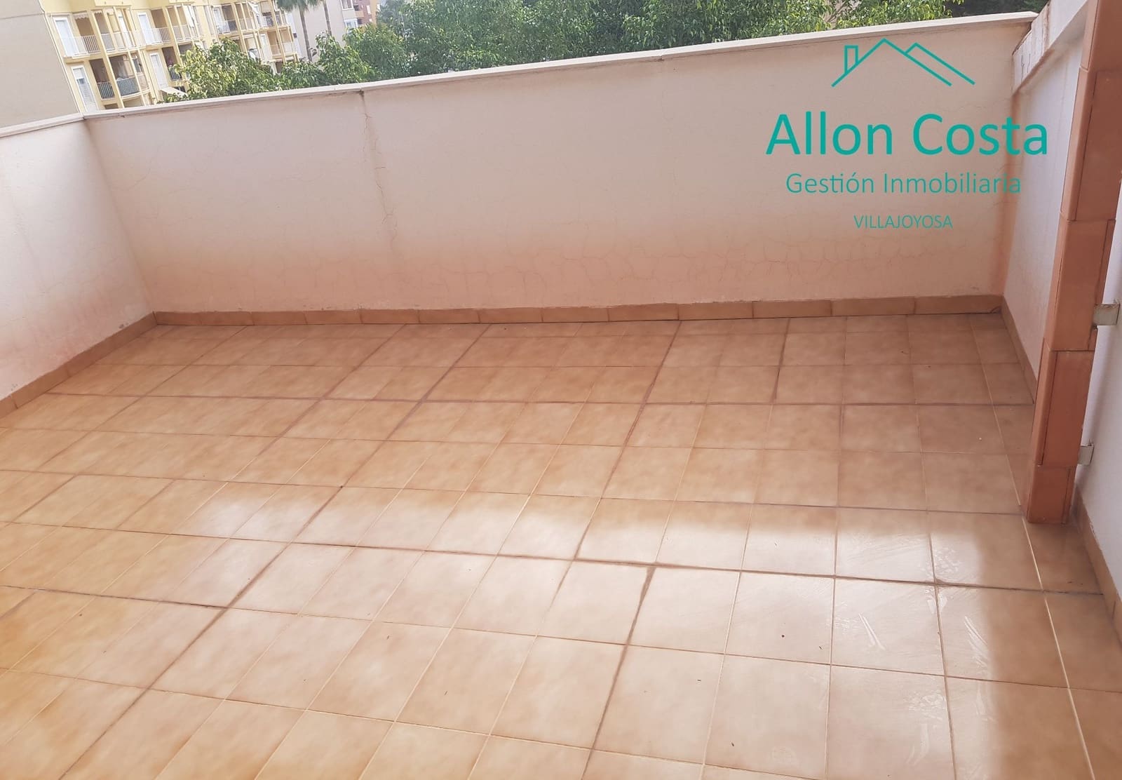 5 bedroom Bungalow for sale in La Villajoyosa / Vila Joiosa with garage - € 345,000 (Ref: 9964914)