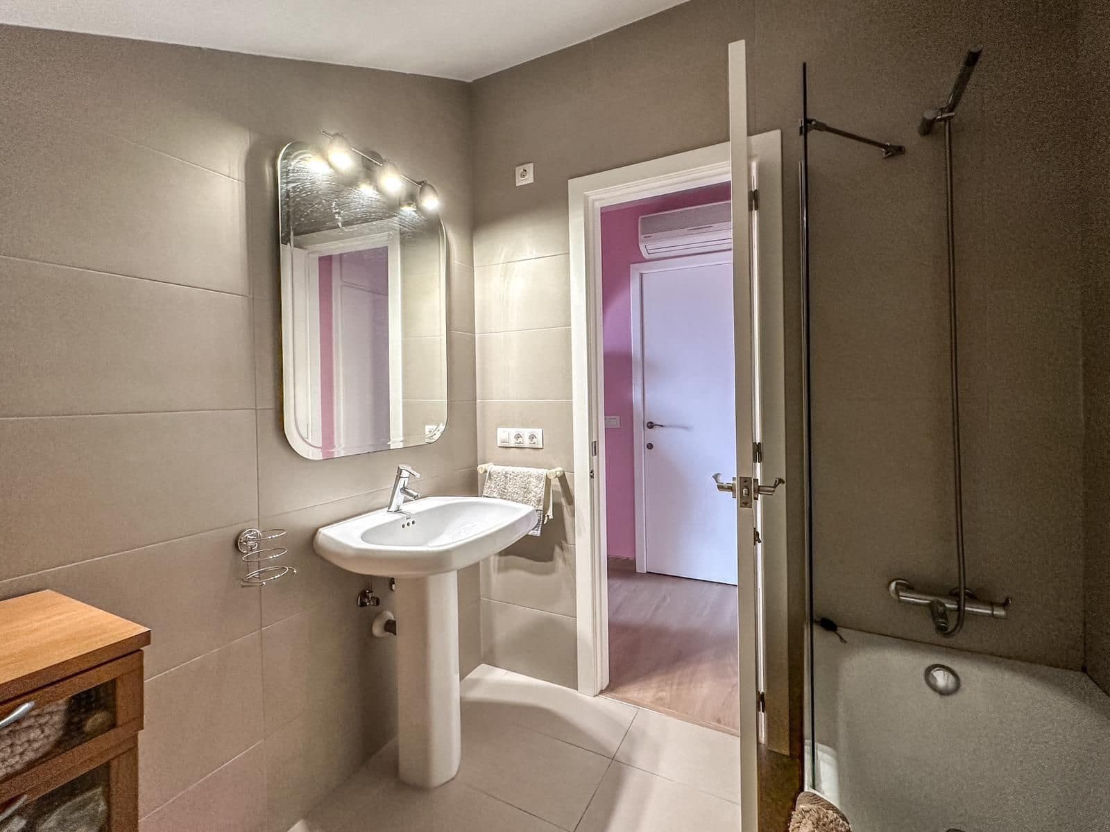 4 soverom Hus til salgs i Altea med svømmebasseng garasje - € 380 000 (Ref: 9964916)
