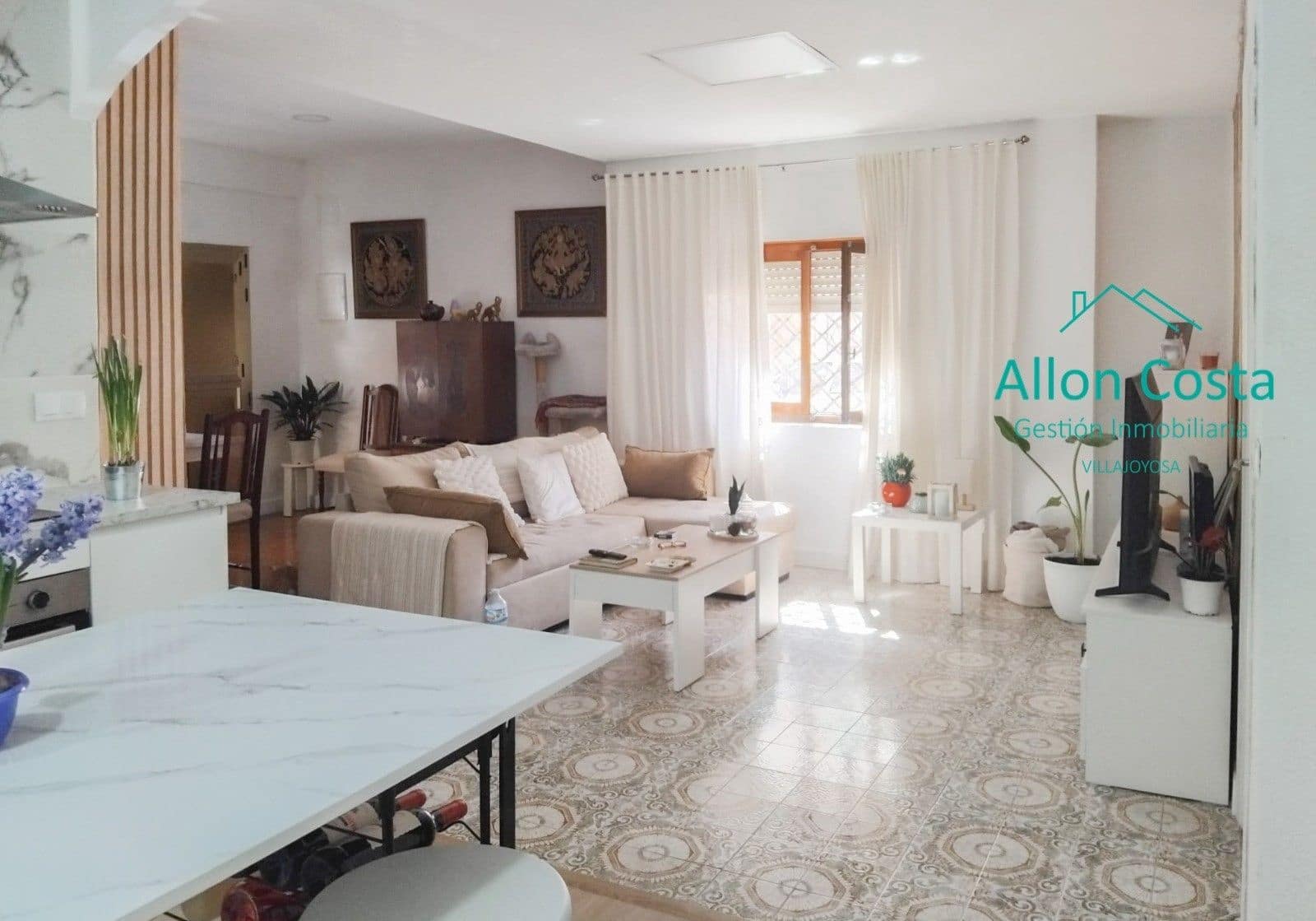 2 bedroom Flat for sale in La Villajoyosa / Vila Joiosa - € 199,000 (Ref: 9964918)