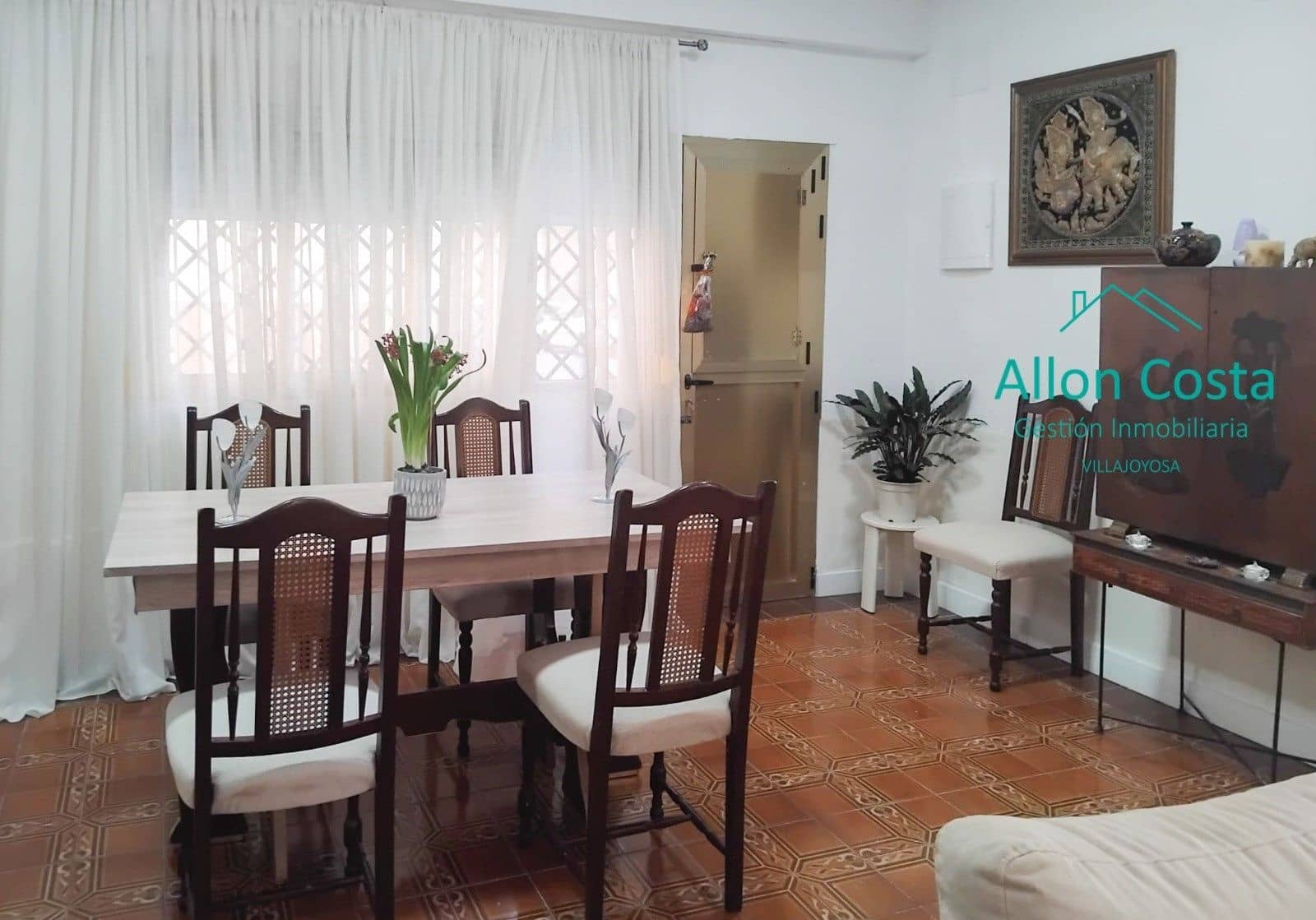 2 bedroom Flat for sale in La Villajoyosa / Vila Joiosa - € 199,000 (Ref: 9964918)