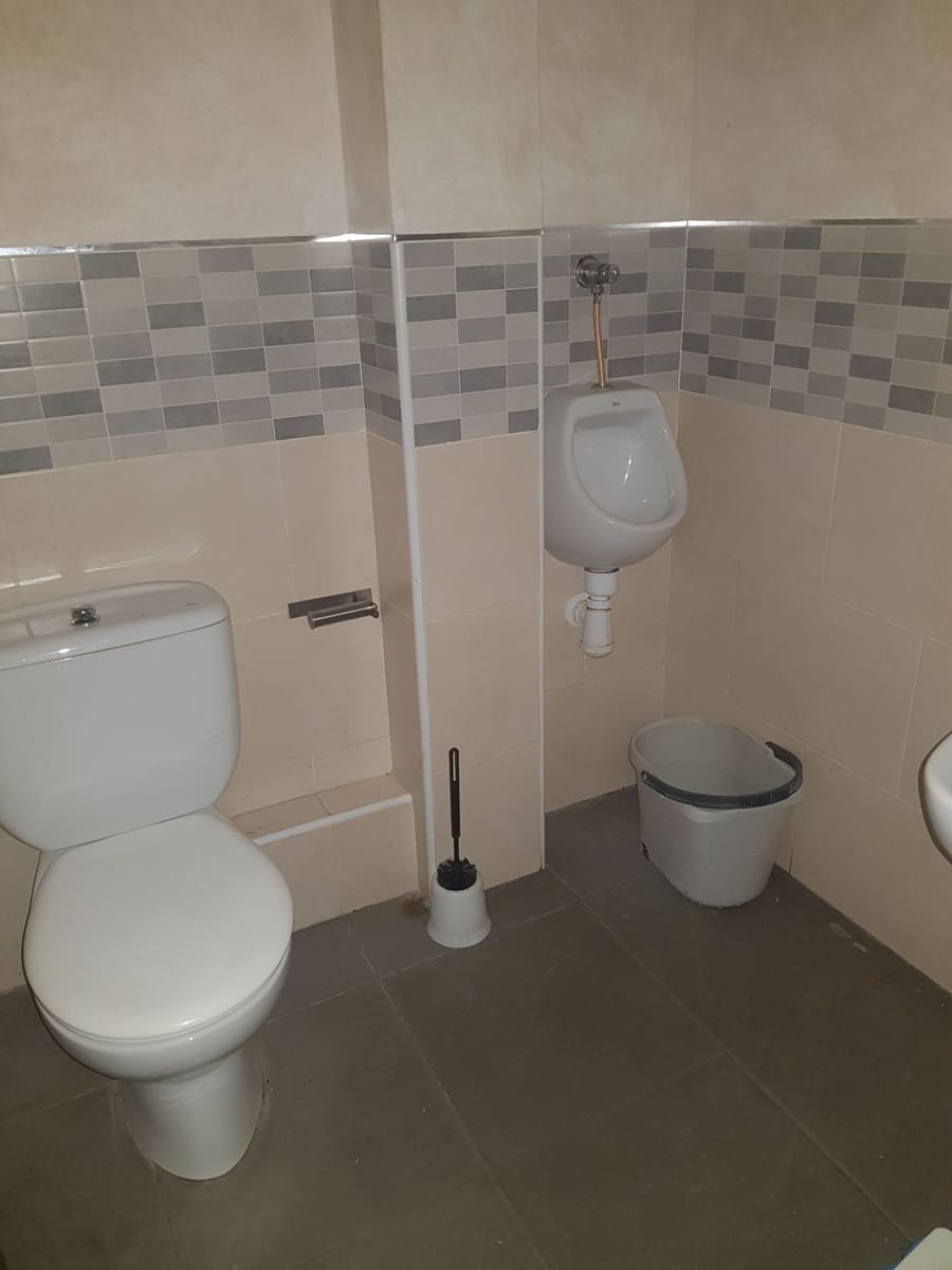 Commercial for sale in La Villajoyosa / Vila Joiosa - € 150,000 (Ref: 9964921)